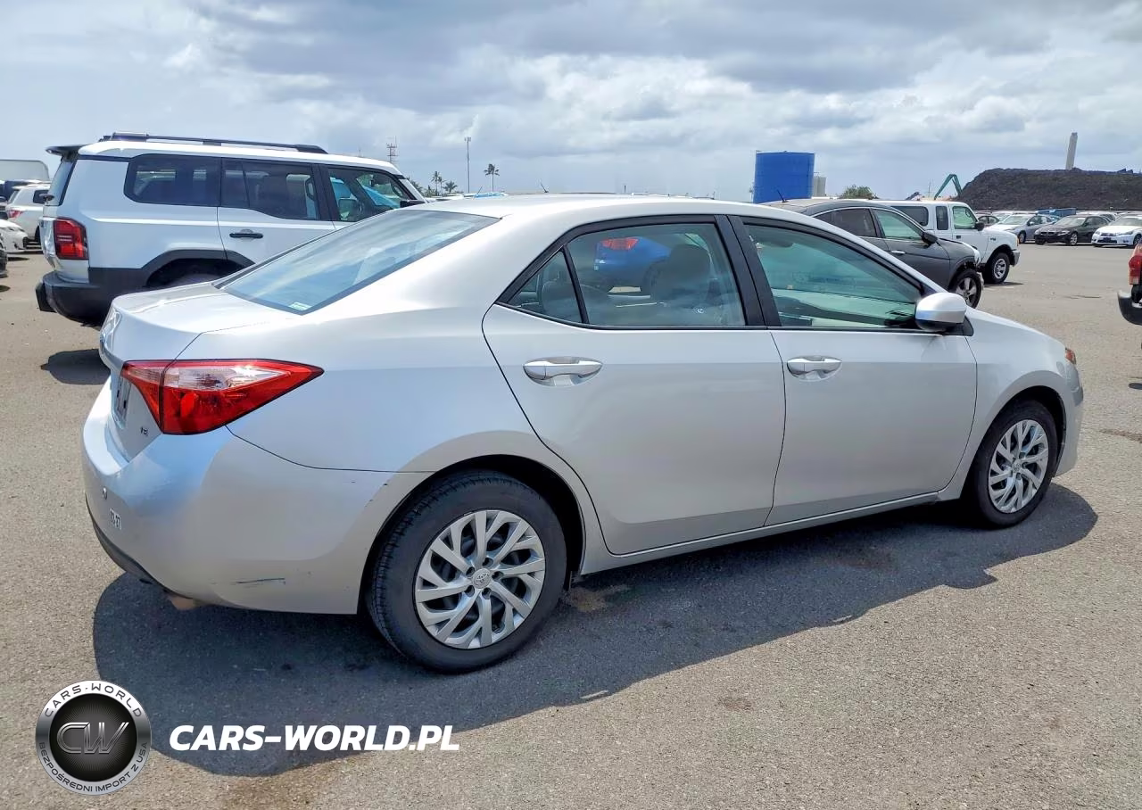 2019 Toyota Corolla L VIN:5YFBURHE7KP944095 - 3