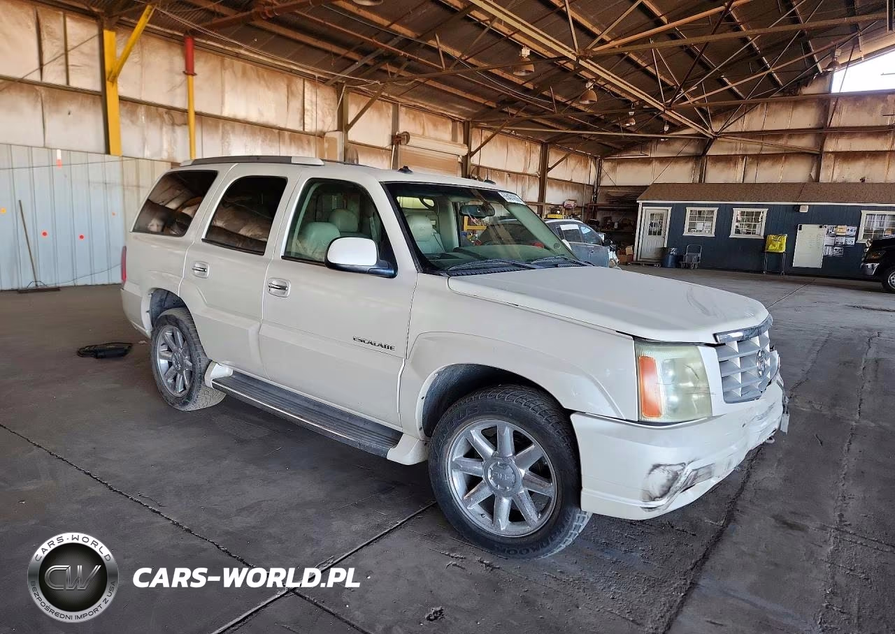 2003 Cadillac Escalade Luxury VIN:1GYEK63N83R236125 - 4