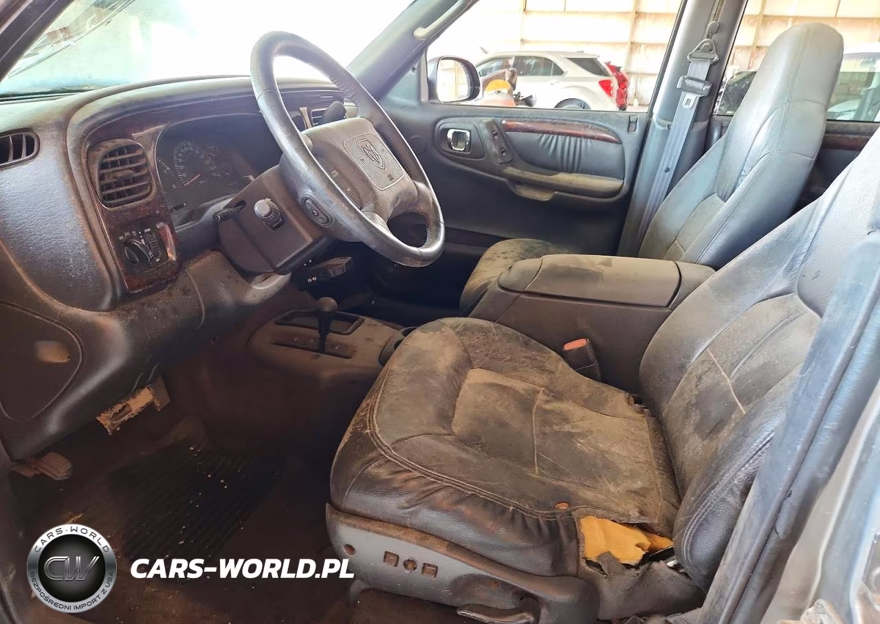 2000 Dodge Durango VIN:1B4HS28Z0YF131074 - 7