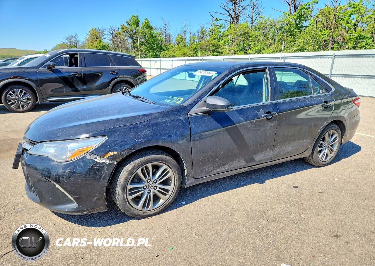2015 Toyota Camry Se VIN:4T1BF1FK0FU915238 - 1