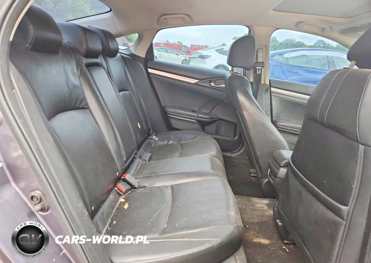 2016 Honda Civic Touring VIN:19XFC1F9XGE203265 - 9