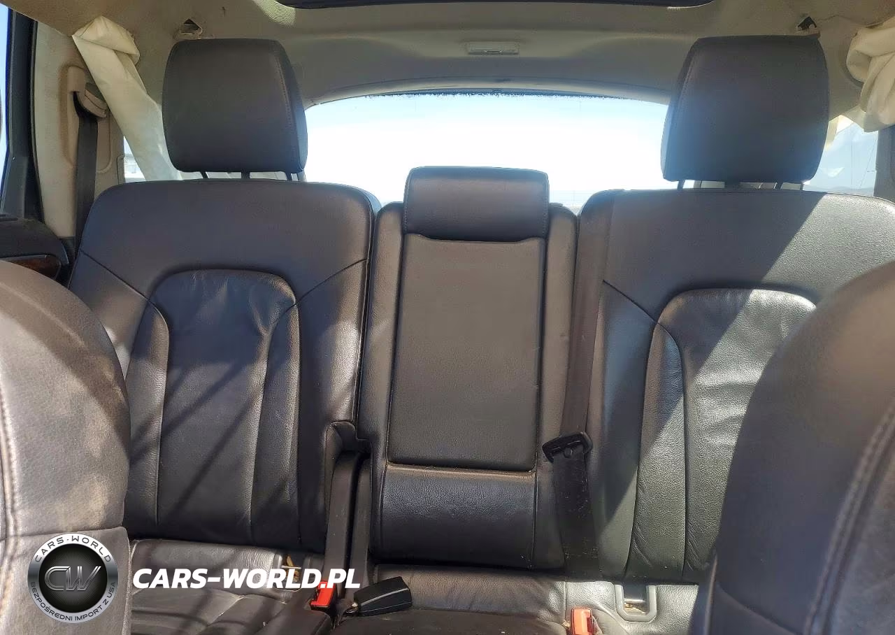 2012 Audi Q7 Premium Plus VIN:WA1LMAFE1CD000381 - 10