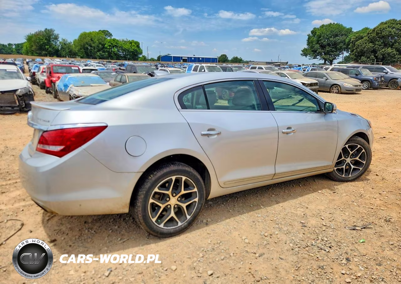 2016 Buick Lacrosse Sport Touring VIN:1G4G45G35GF240700 - 3