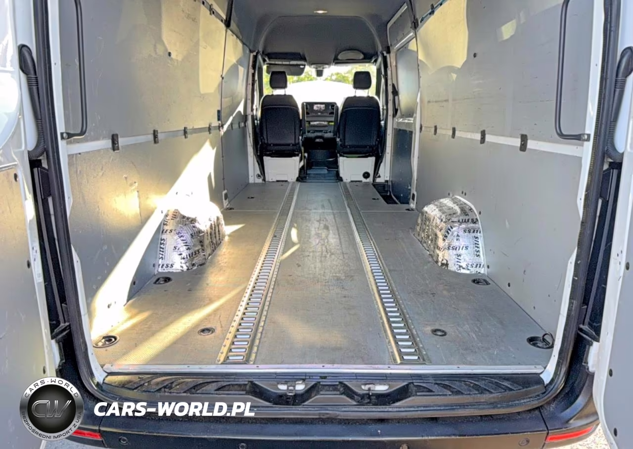 2021 Mercedes-Benz Sprinter 2500 VIN:W1Y4ECHY4MT076870 - 11