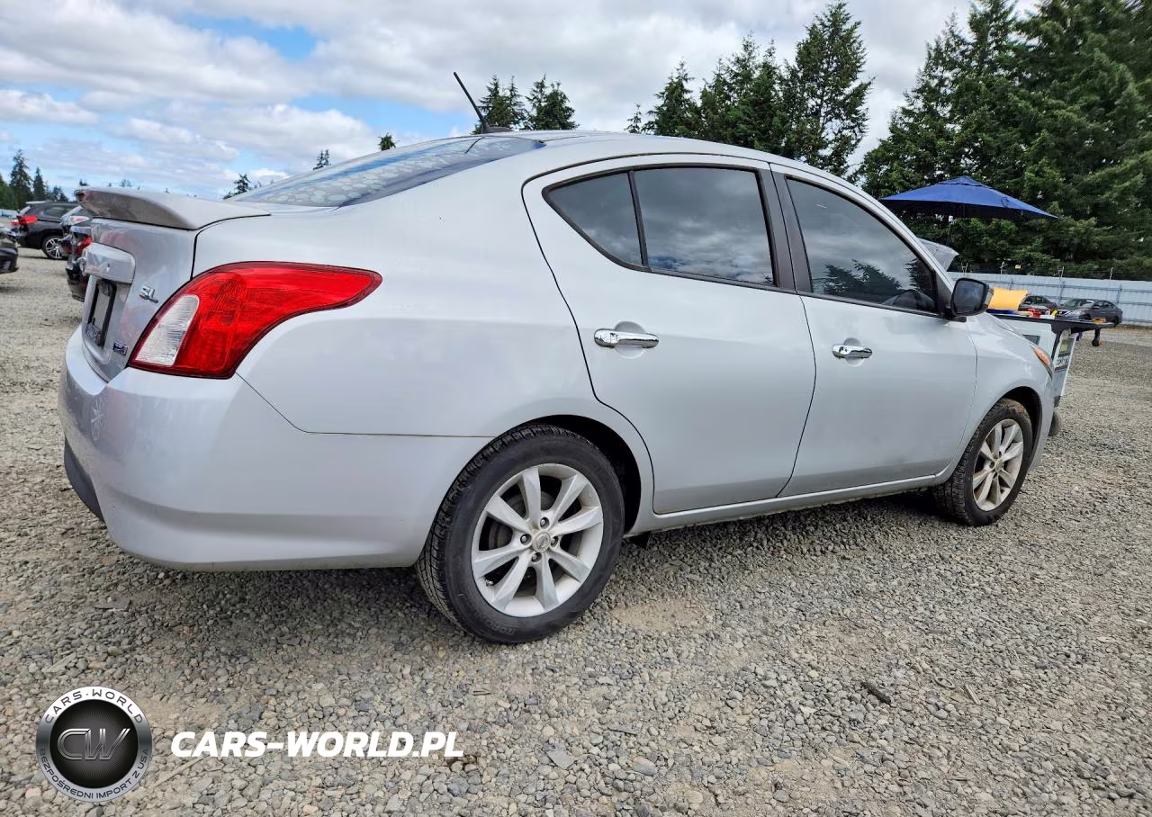 2015 Niss Versa VIN:3N1CN7AP4FL800799 - 3