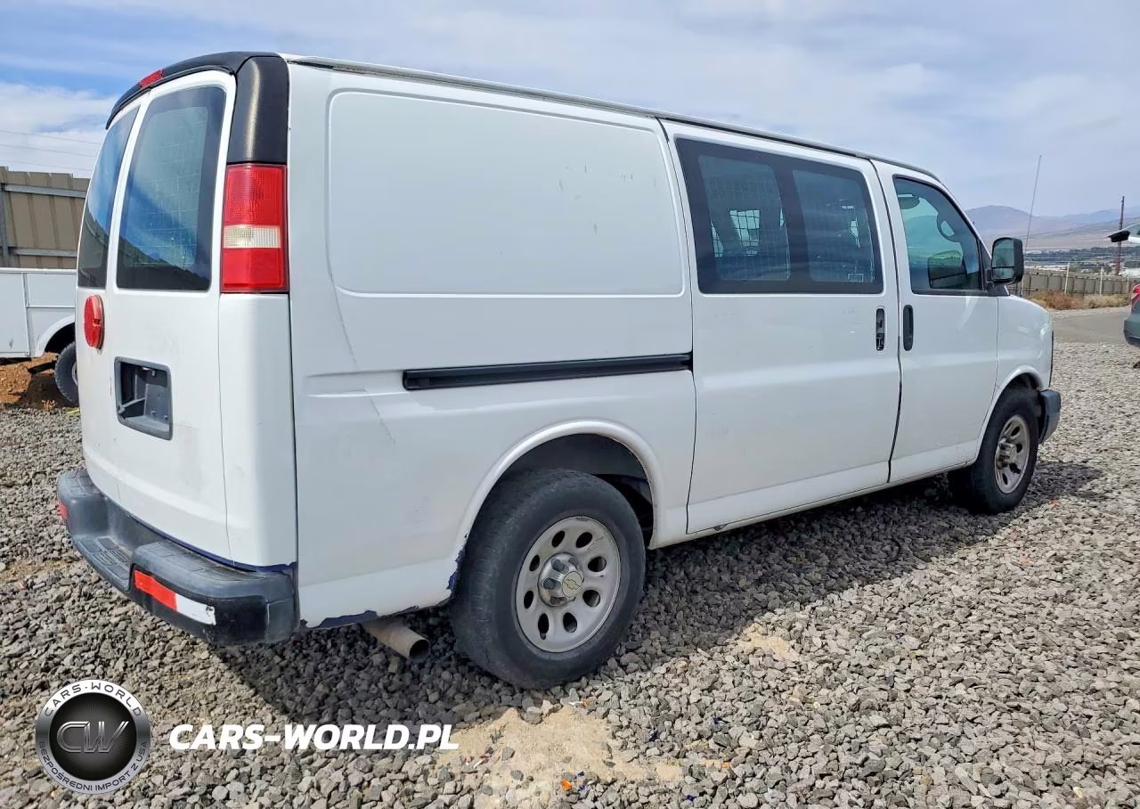 2014 Chevrolet Express G1500 VIN:1GCSGAFX5E1169317 - 3