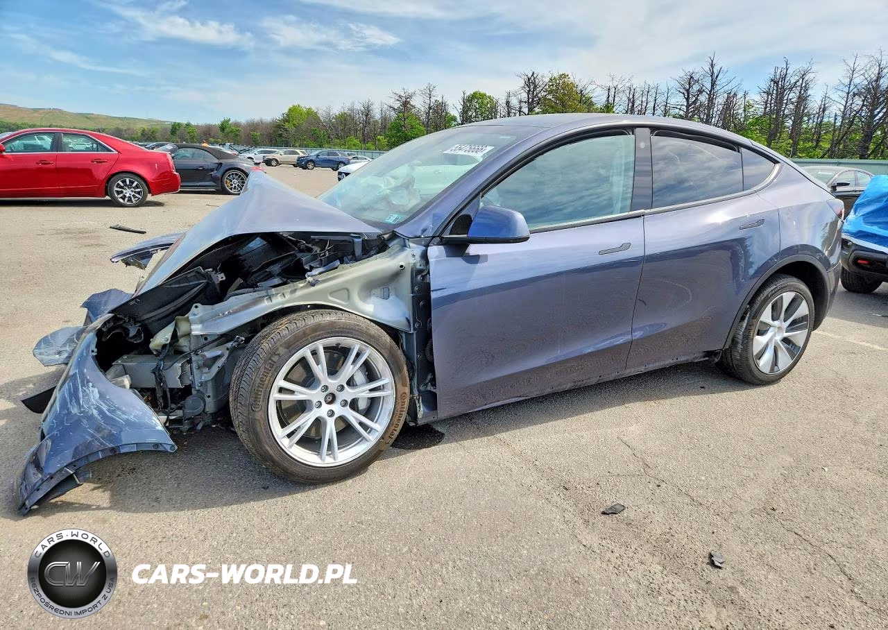 2023 Tesla Model Y – zdjęcie 1 z 13