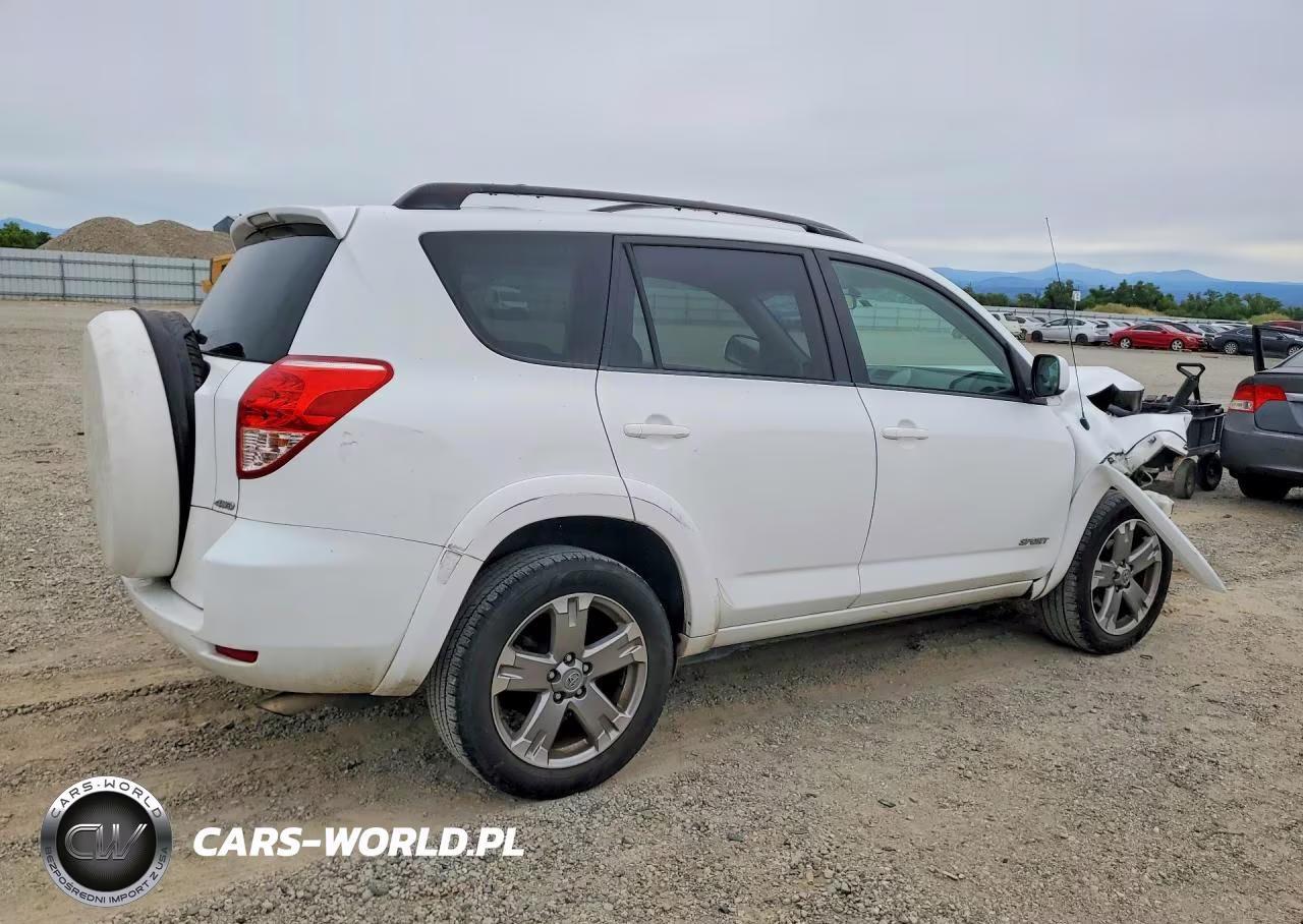 2008 Toyota Rav4 Sport VIN:JTMBK32V586043738 - 3