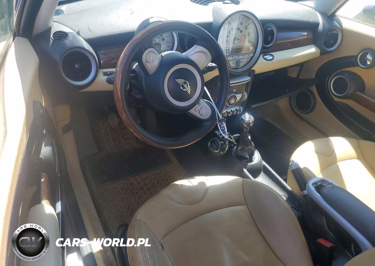 2009 Mini Cooper Clubman VIN:WMWML33509TP98722 - 8