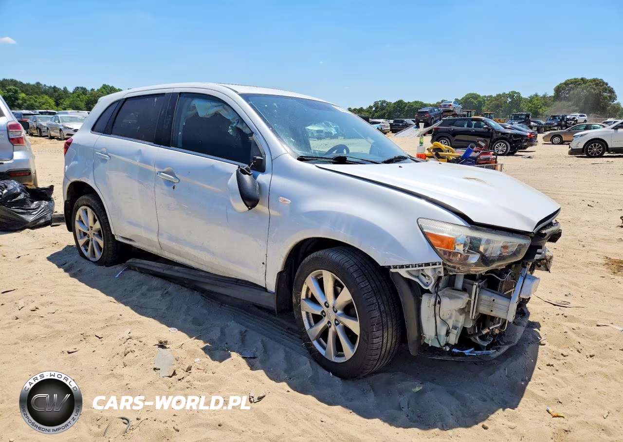 2013 Mitsubishi Outlander Sport Se VIN:4A4AR4AU8DE001126 - 4