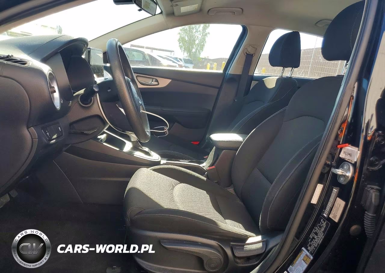 2023 Kia Forte Lxs VIN:3KPF24AD5PE666902 - 7