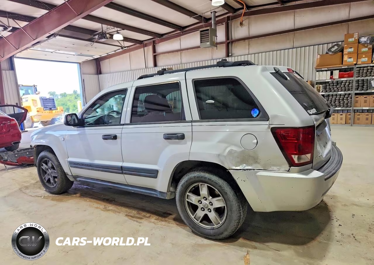 2005 Jeep Grand Cherokee Laredo VIN:1J4GR48K95C564473 - 2