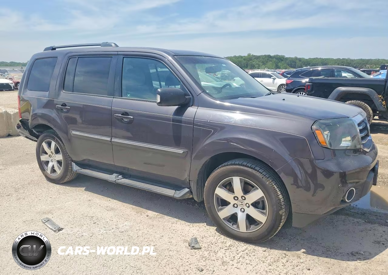 2012 Honda Pilot Touring VIN:5FNYF3H9XCB040534 - 4