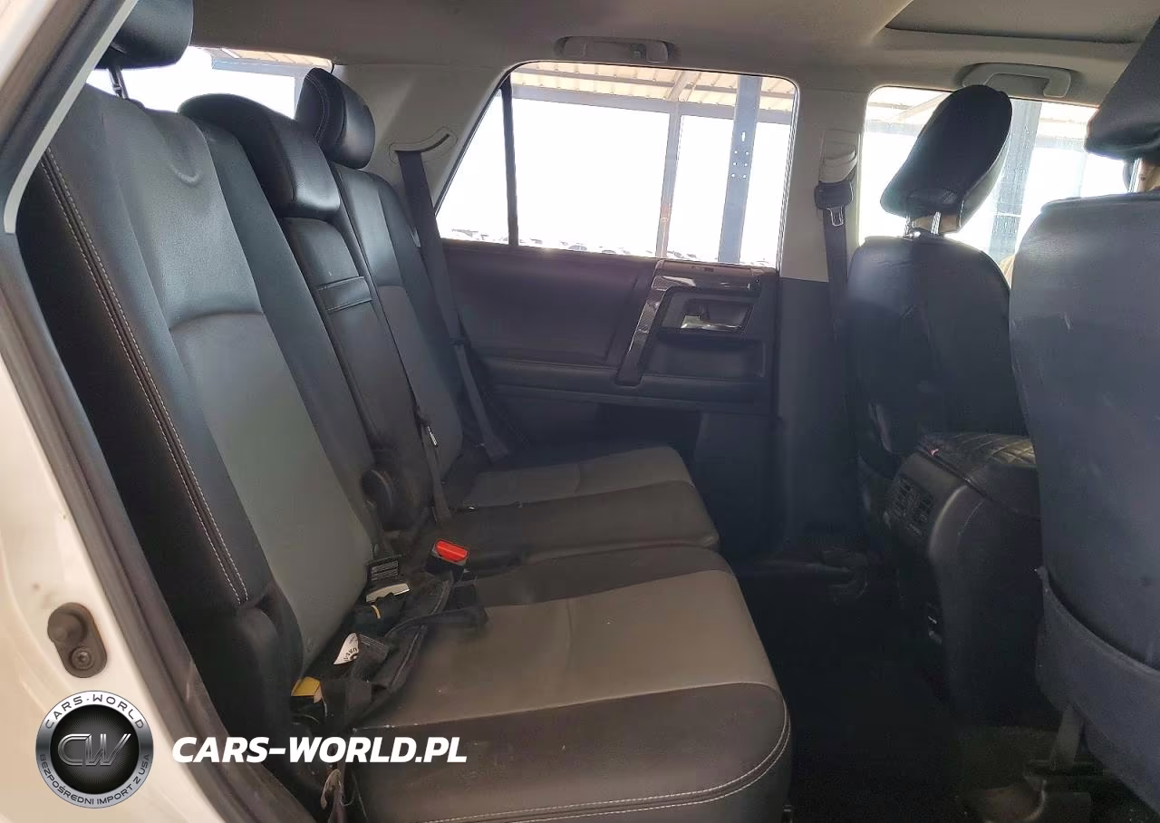 2018 Toyota 4Runner VIN:JTEZU5JR2J5182905 - 10