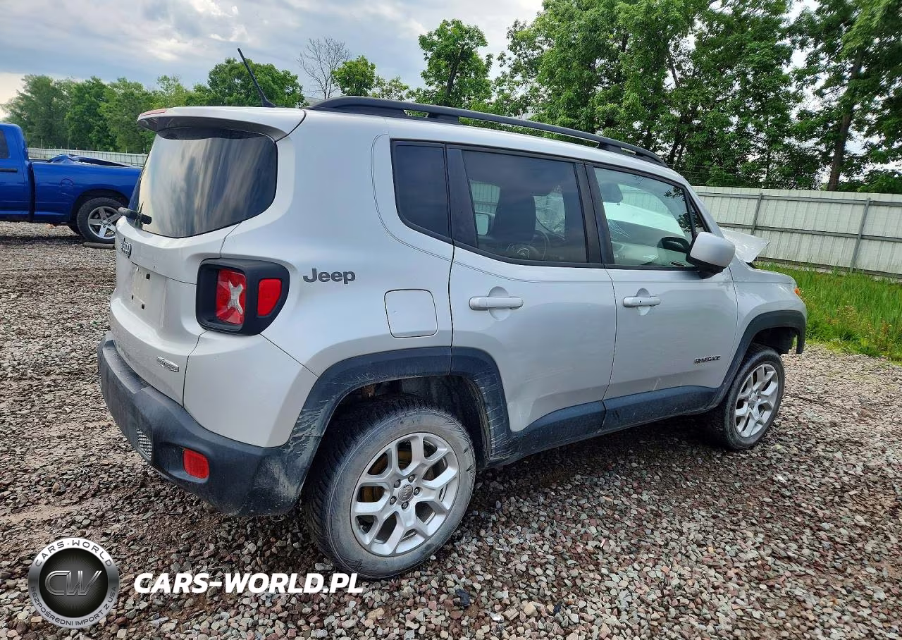 2016 Jeep Renegade Latitude VIN:ZACCJBBT1GPD53736 - 3