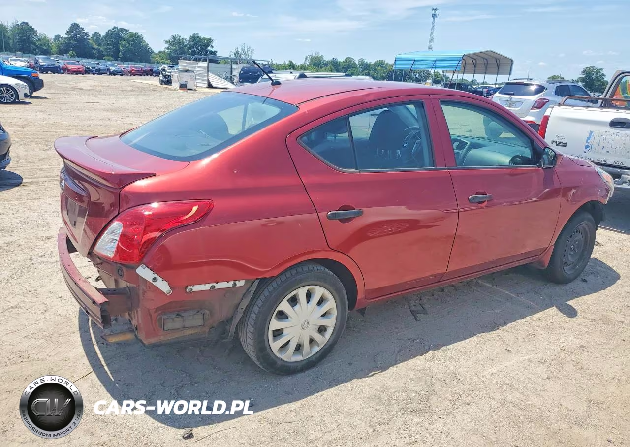 2018 Nissan Versa S Plus VIN:3N1CN7AP1JL839066 - 3