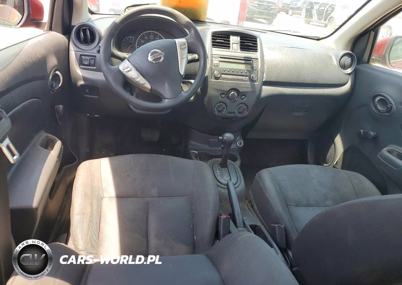 2018 Nissan Versa S Plus VIN:3N1CN7AP1JL839066 - 8