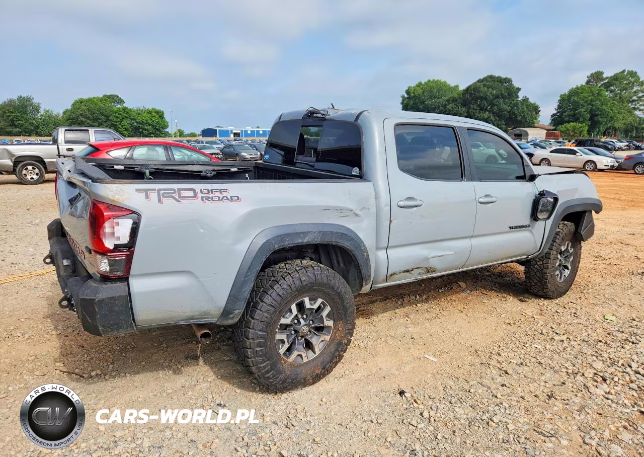 2018 Toyota Tacoma Trd Off-Road VIN:3TMAZ5CN7JM075789 - 3