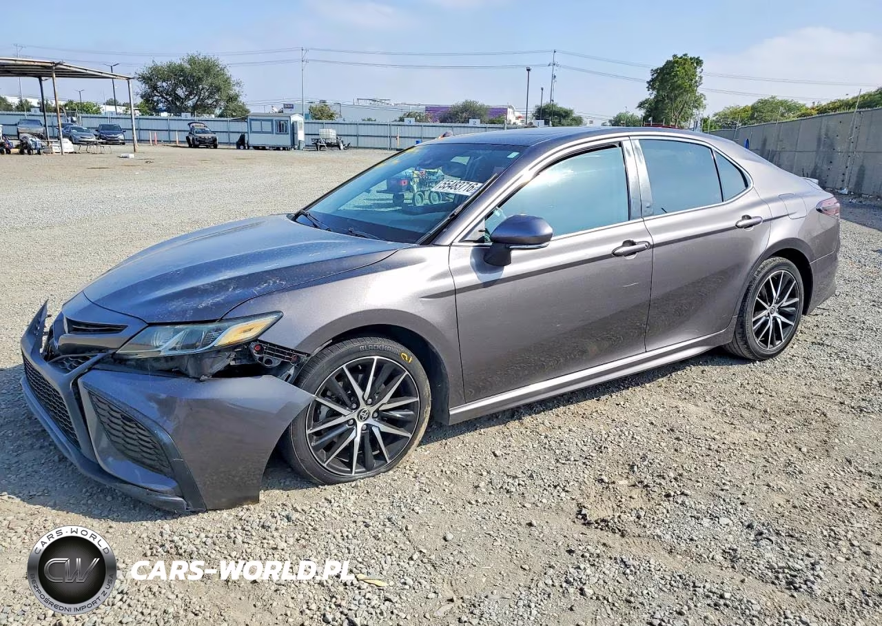 2023 Toyota Camry Hybrid Se – zdjęcie 1 z 12