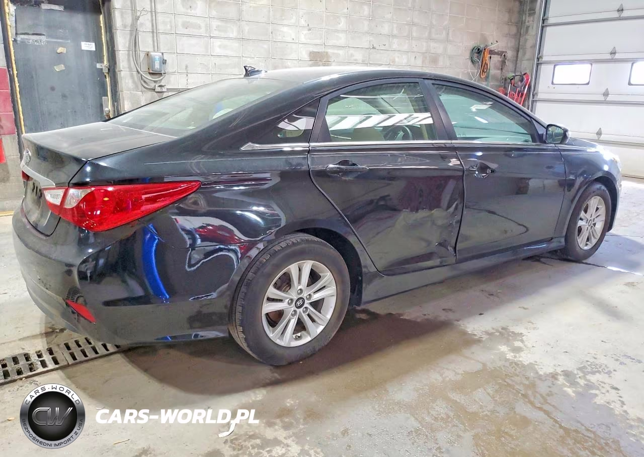 2014 Hyundai Sonata Gls VIN:5NPEB4AC7EH839119 - 3