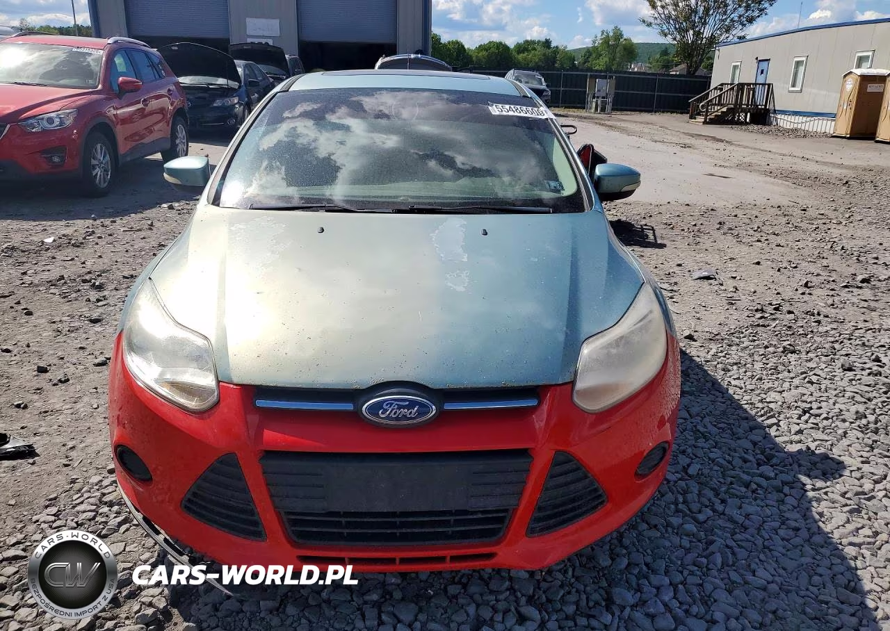 2012 Ford Focus Sel VIN:1FAHP3M28CL414261 - 5