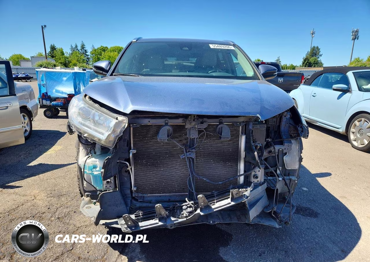 2018 Toyota Highlander Xle VIN:5TDJZRFH9JS898267 - 5