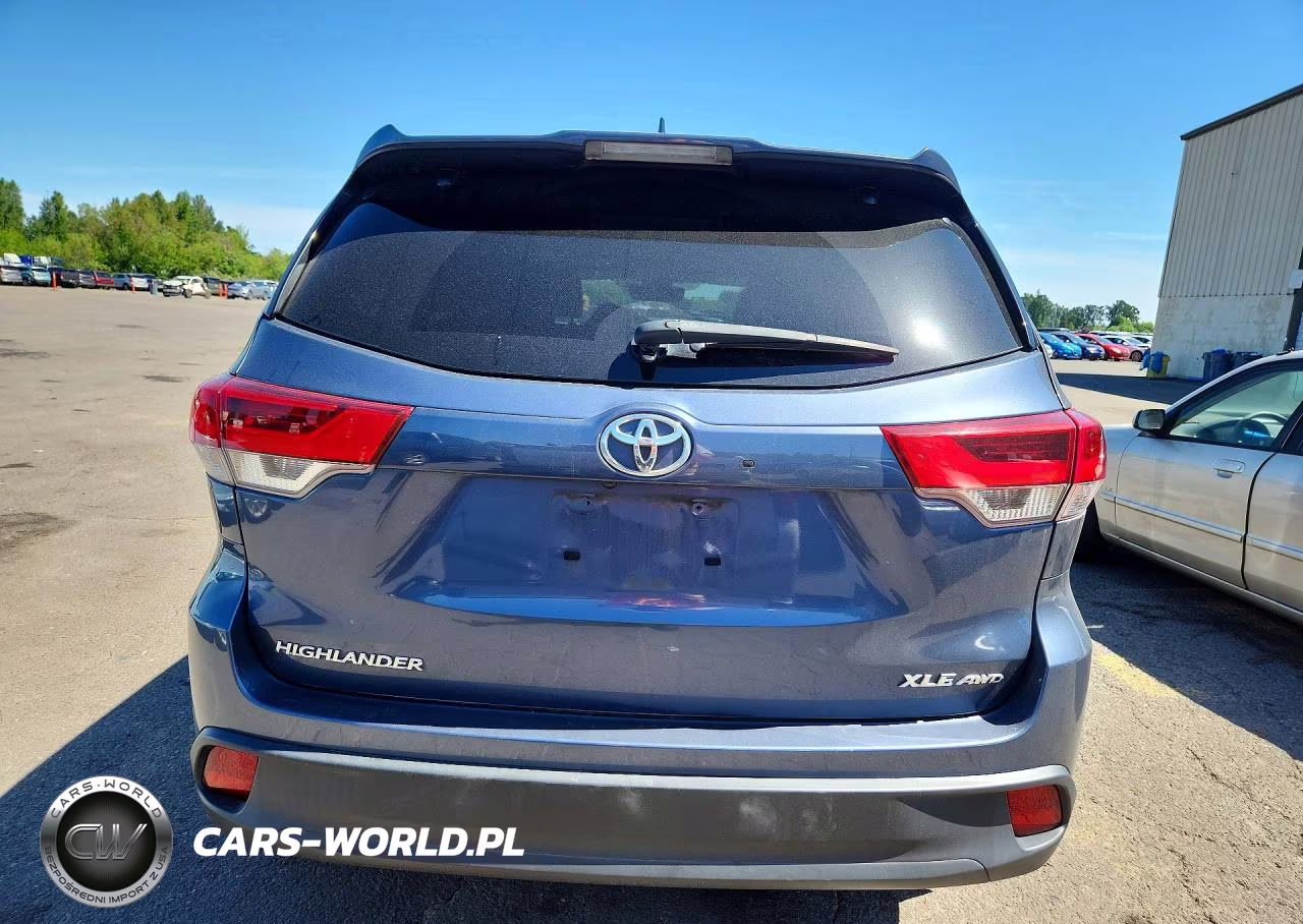 2018 Toyota Highlander Xle VIN:5TDJZRFH9JS898267 - 6