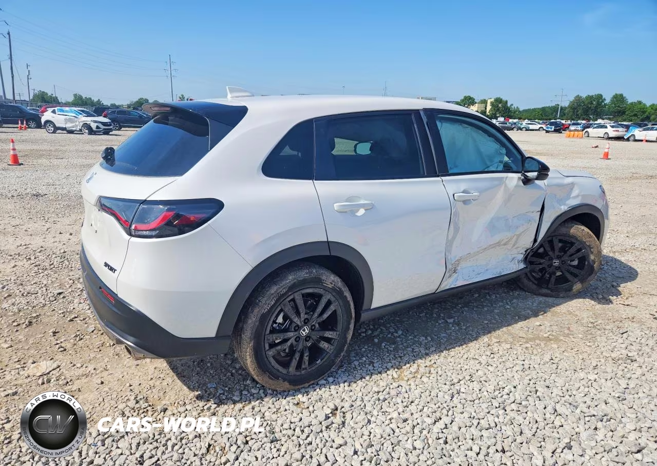2026 Honda Hr-V Sport VIN:3CZRZ2H52TM738905 - 3