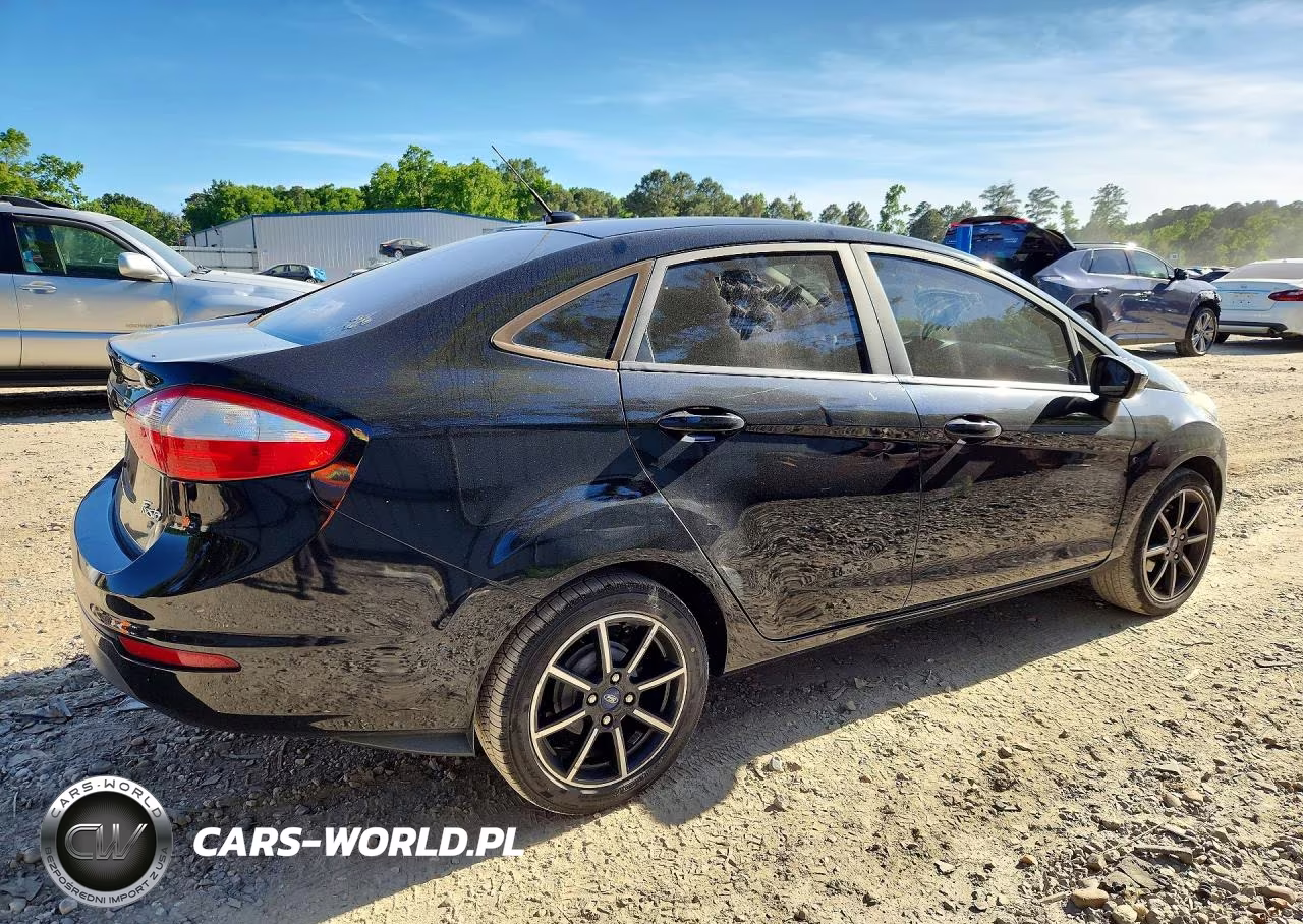 2018 Ford Fiesta Se VIN:3FADP4BJ1JM142355 - 3