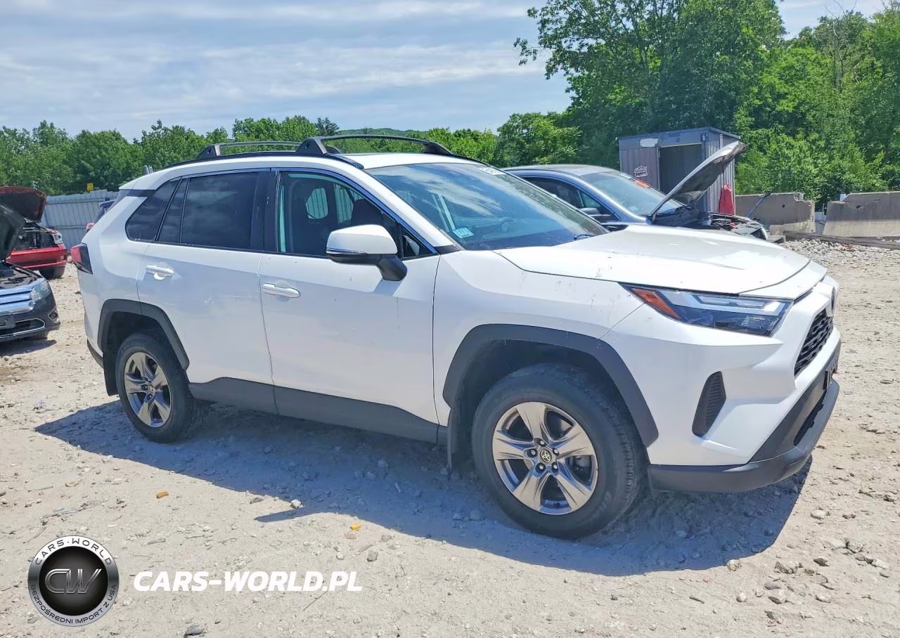 2023 Toyota Rav4 Xle VIN:2T3P1RFV1PC372702 - 4