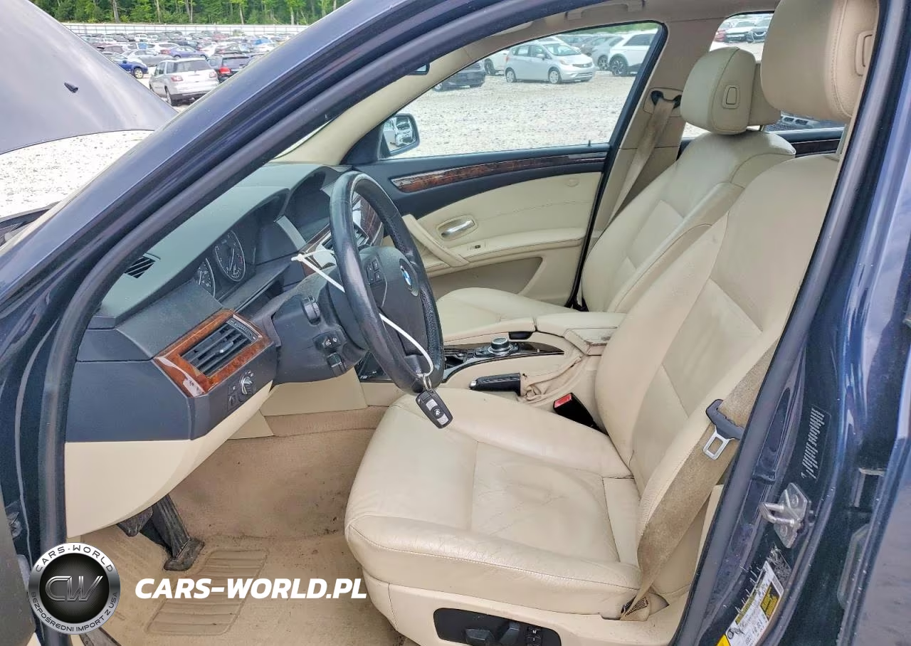 2010 BMW 528 Xi VIN:WBANV1C50AC157951 - 7