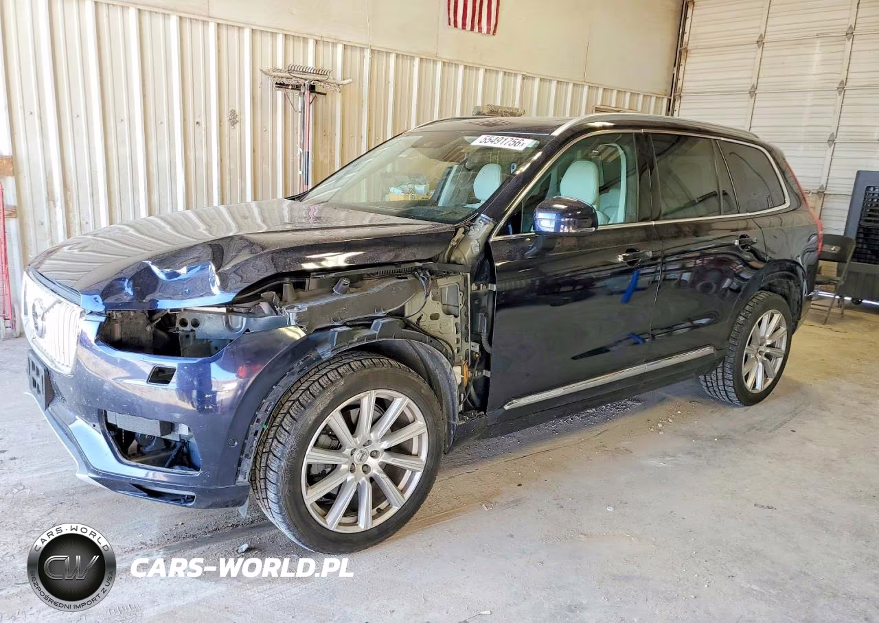 2017 Volvo Xc90 T6 – zdjęcie 1 z 14