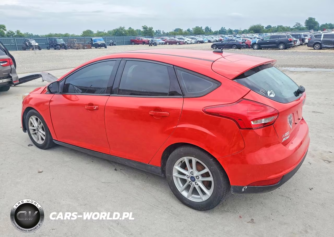 2017 Ford Focus Se VIN:1FADP3K28HL258635 - 2