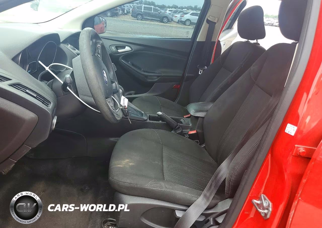 2017 Ford Focus Se VIN:1FADP3K28HL258635 - 7