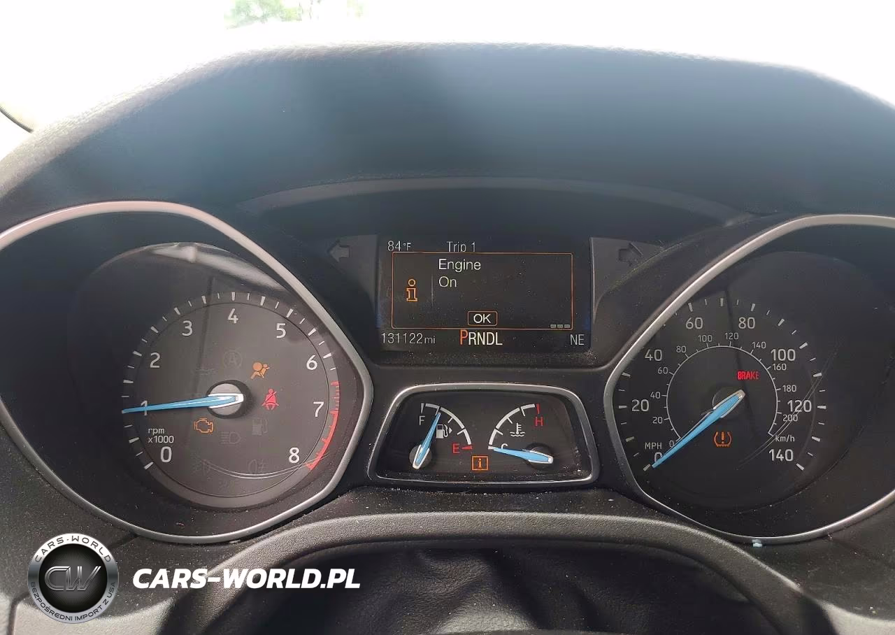 2017 Ford Focus Se VIN:1FADP3K28HL258635 - 9