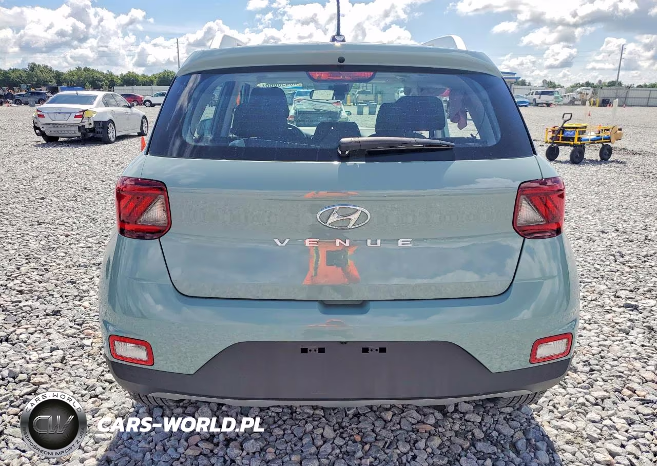 2026 Hyundai Venue Sel VIN:KMHRC8A32TU427565 - 6