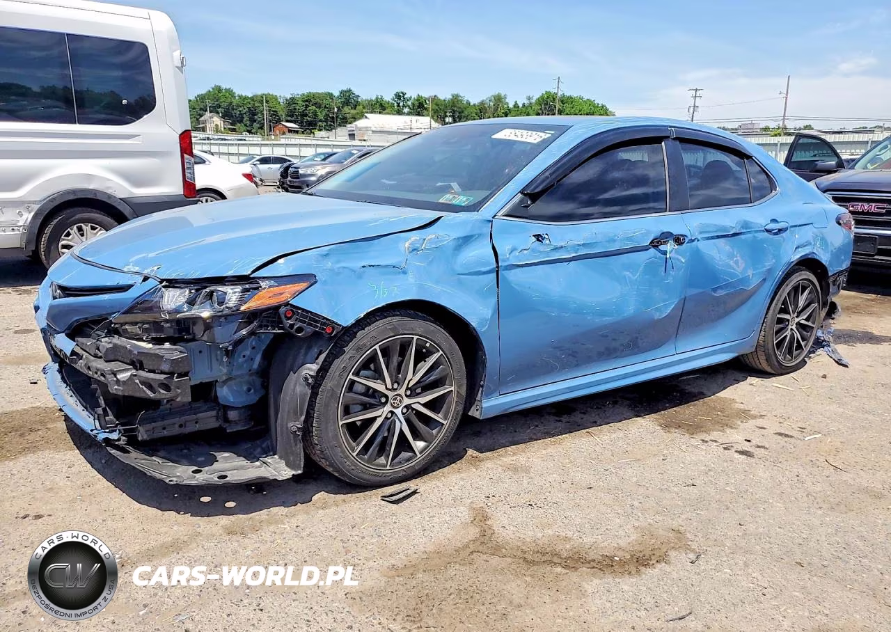 2024 Toyota Camry Se – zdjęcie 1 z 13