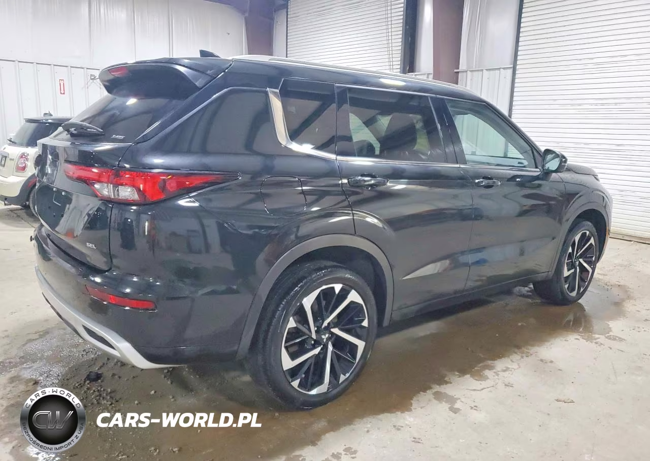 2024 Mitsubishi Outlander Sel VIN:JA4J4WA8XRZ023062 - 3