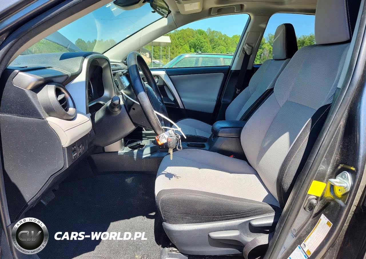 2017 Toyota Rav4 Xle VIN:JTMRFREV5HD206840 - 7