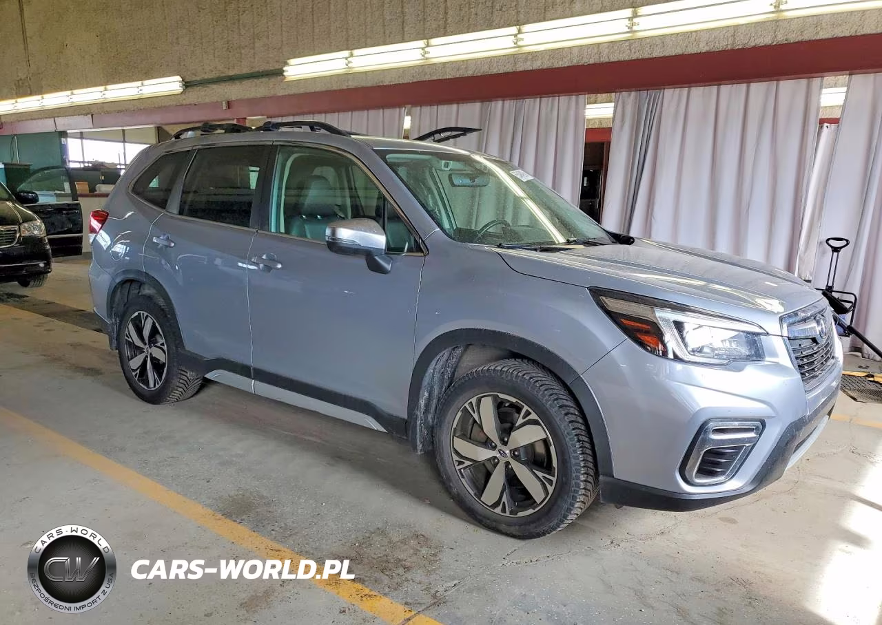 2020 Subaru Forester Touring VIN:JF2SKAXC4LH451657 - 4
