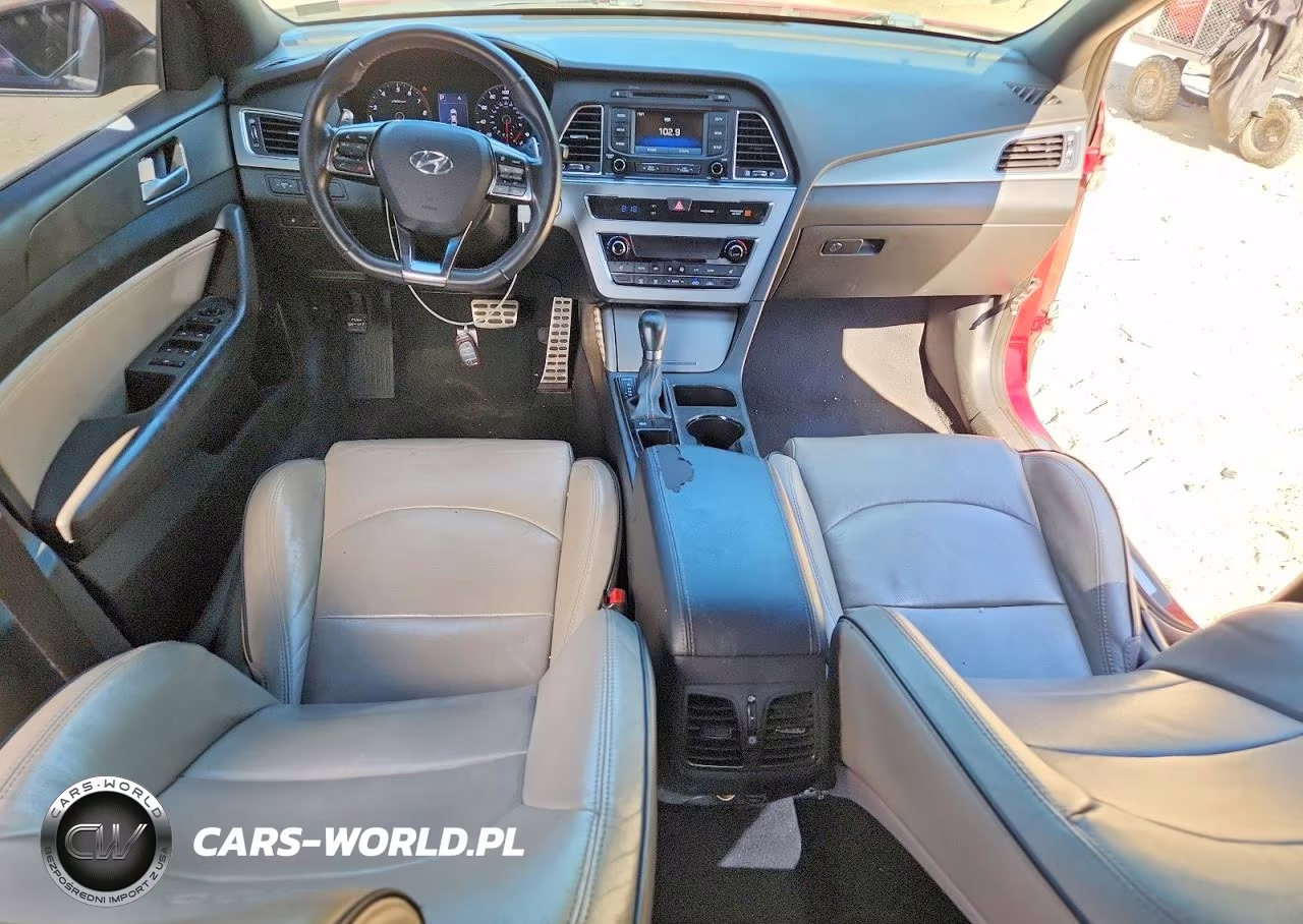 2015 Hyundai Sonata Sport 2.0T VIN:5NPE34ABXFH136006 - 8