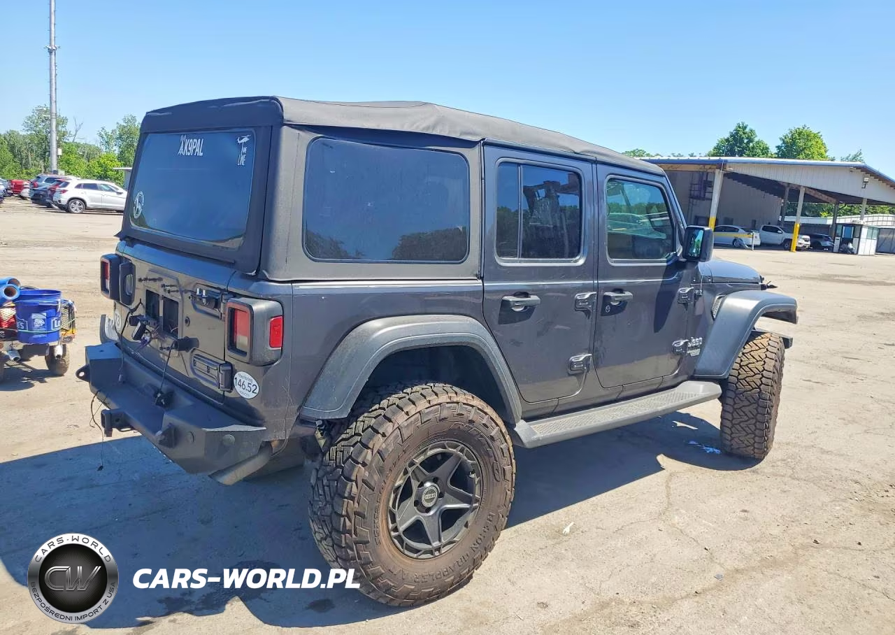 2019 Jeep Wrangler Unlimited Sport VIN:1C4HJXDG1KW691460 - 3