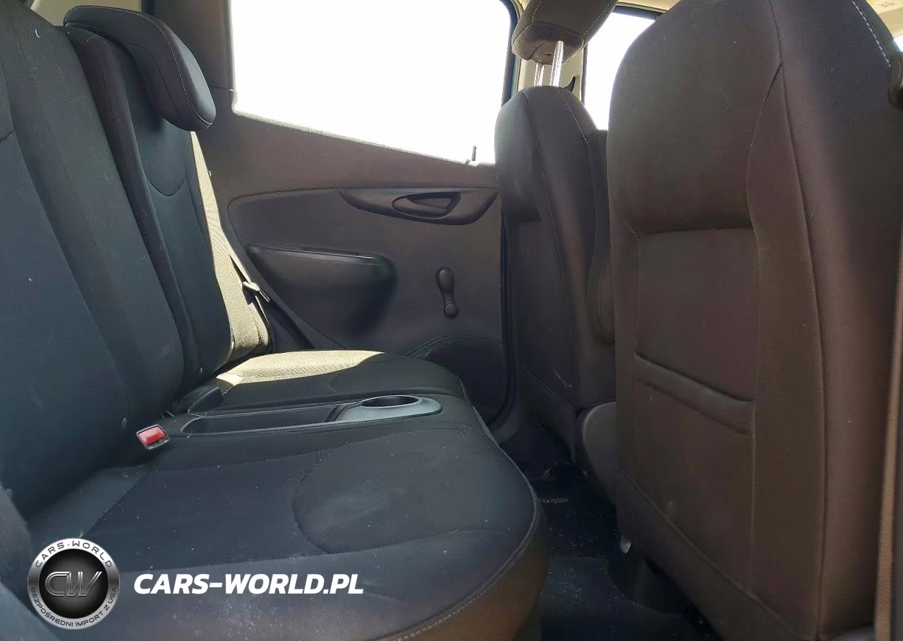 2020 Chevrolet Spark Ls VIN:KL8CB6SA3LC424090 - 10