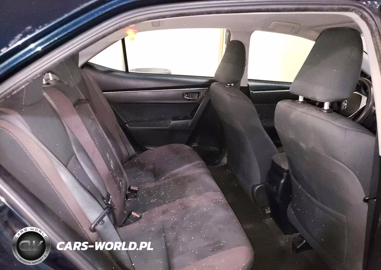 2018 Toyota Corolla Le VIN:2T1BURHE2JC074187 - 10