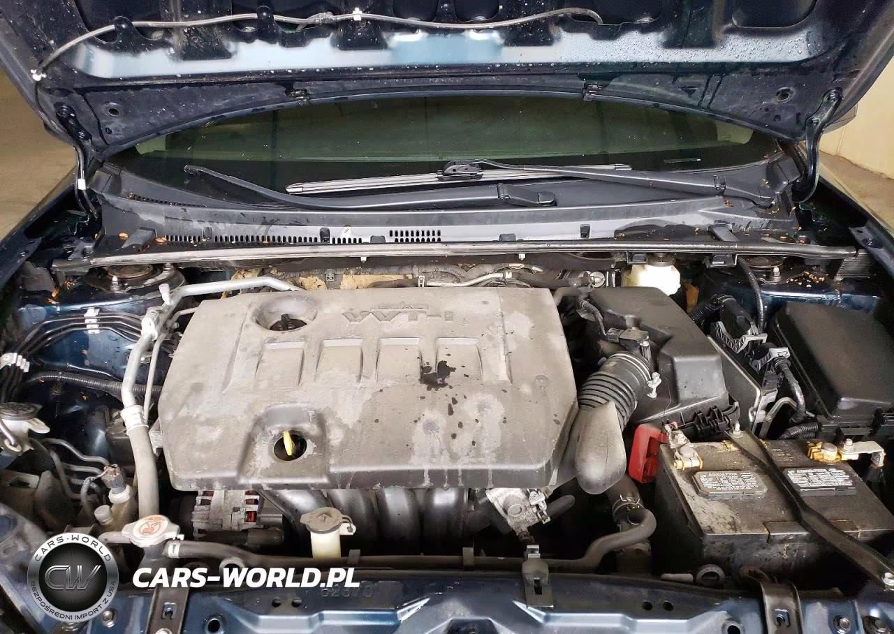 2018 Toyota Corolla Le VIN:2T1BURHE2JC074187 - 11