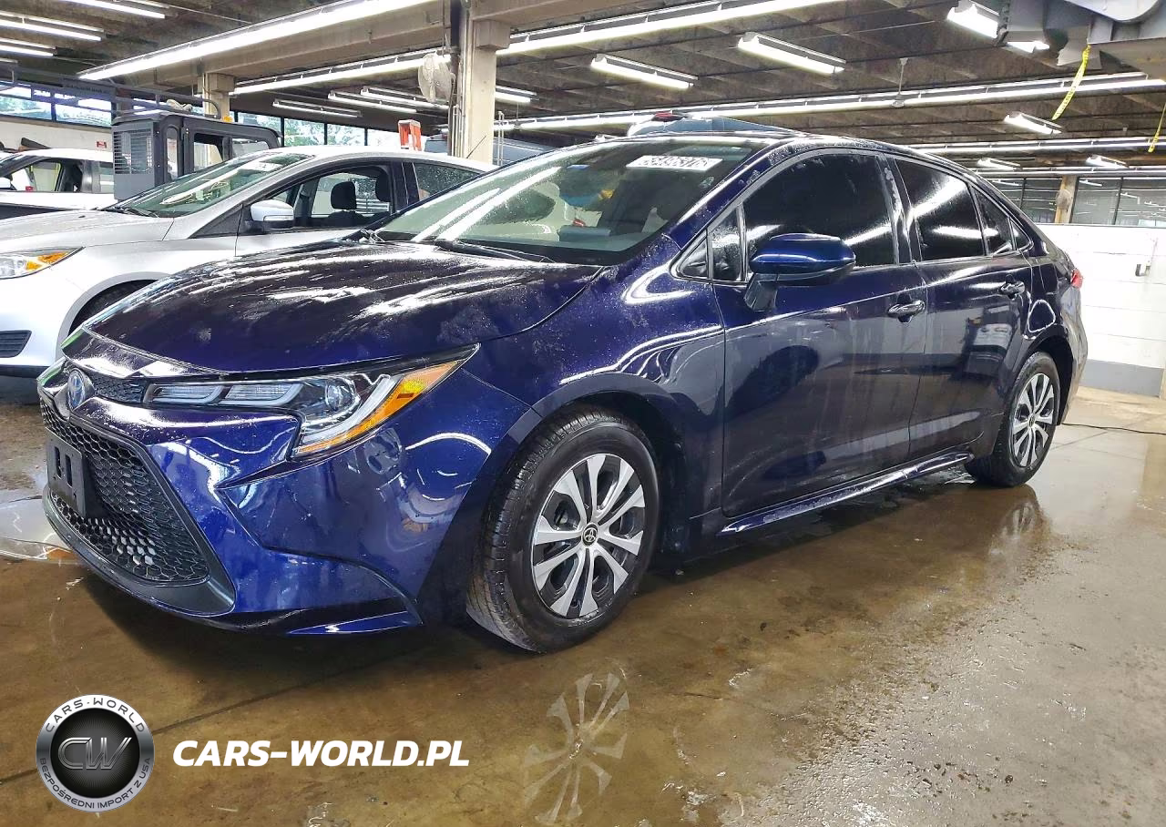 2022 Toyota Corolla Le – zdjęcie 1 z 13