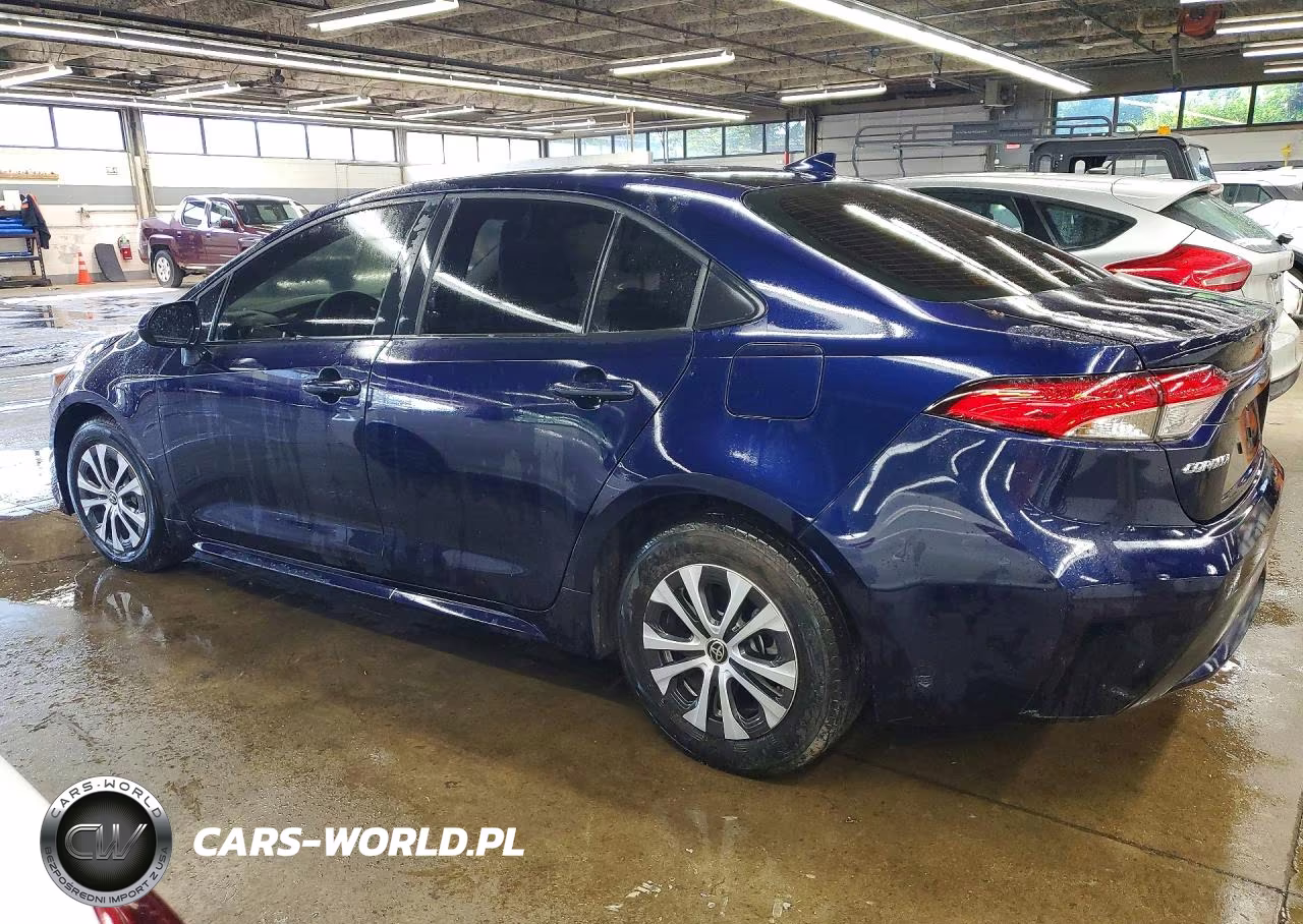 2022 Toyota Corolla Le VIN:JTDEAMDE6NJ060964 - 2