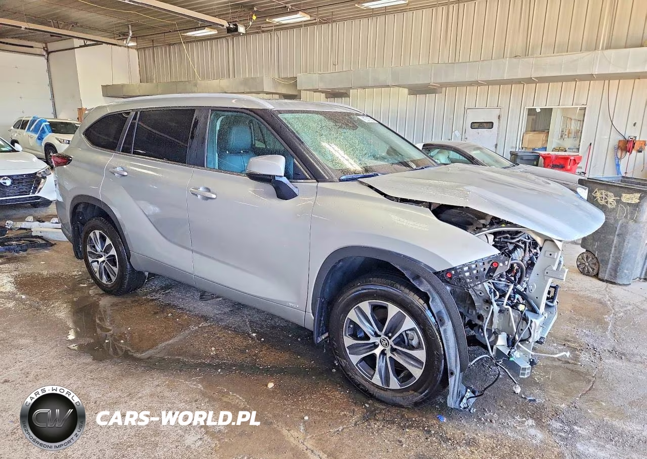 2024 Toyota Highlander Hybrid Xle VIN:5TDKBRCH2RS636213 - 4
