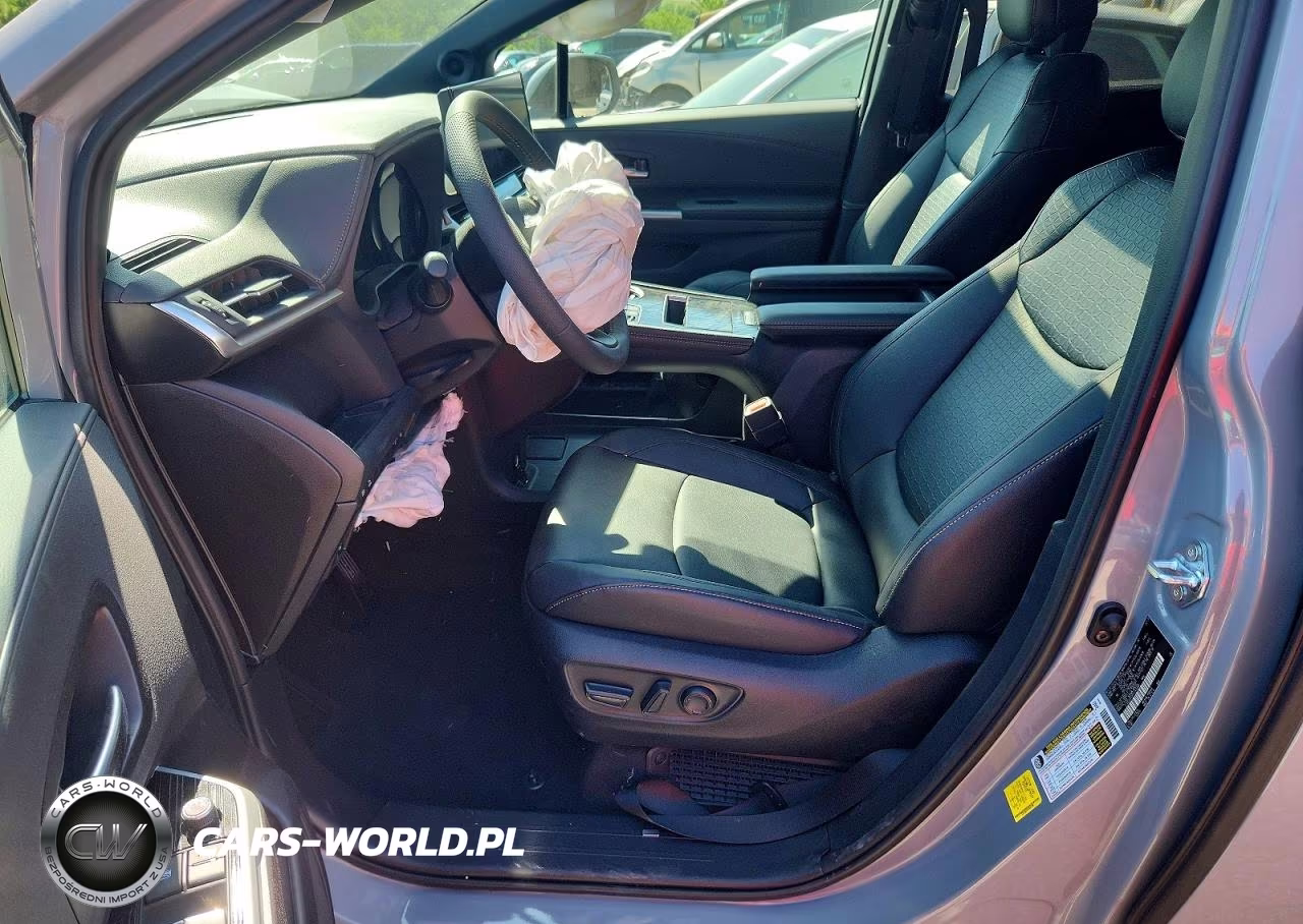 2026 Toyota Sienna Woodland Edition VIN:5TDCSKFC9TS247099 - 7