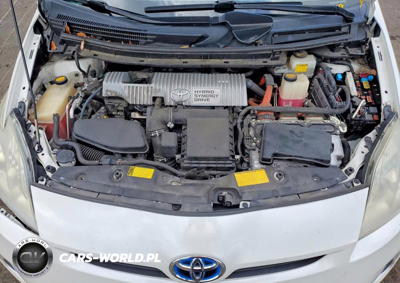 2011 Toyota Prius Two VIN:JTDKN3DU5B5323152 - 11